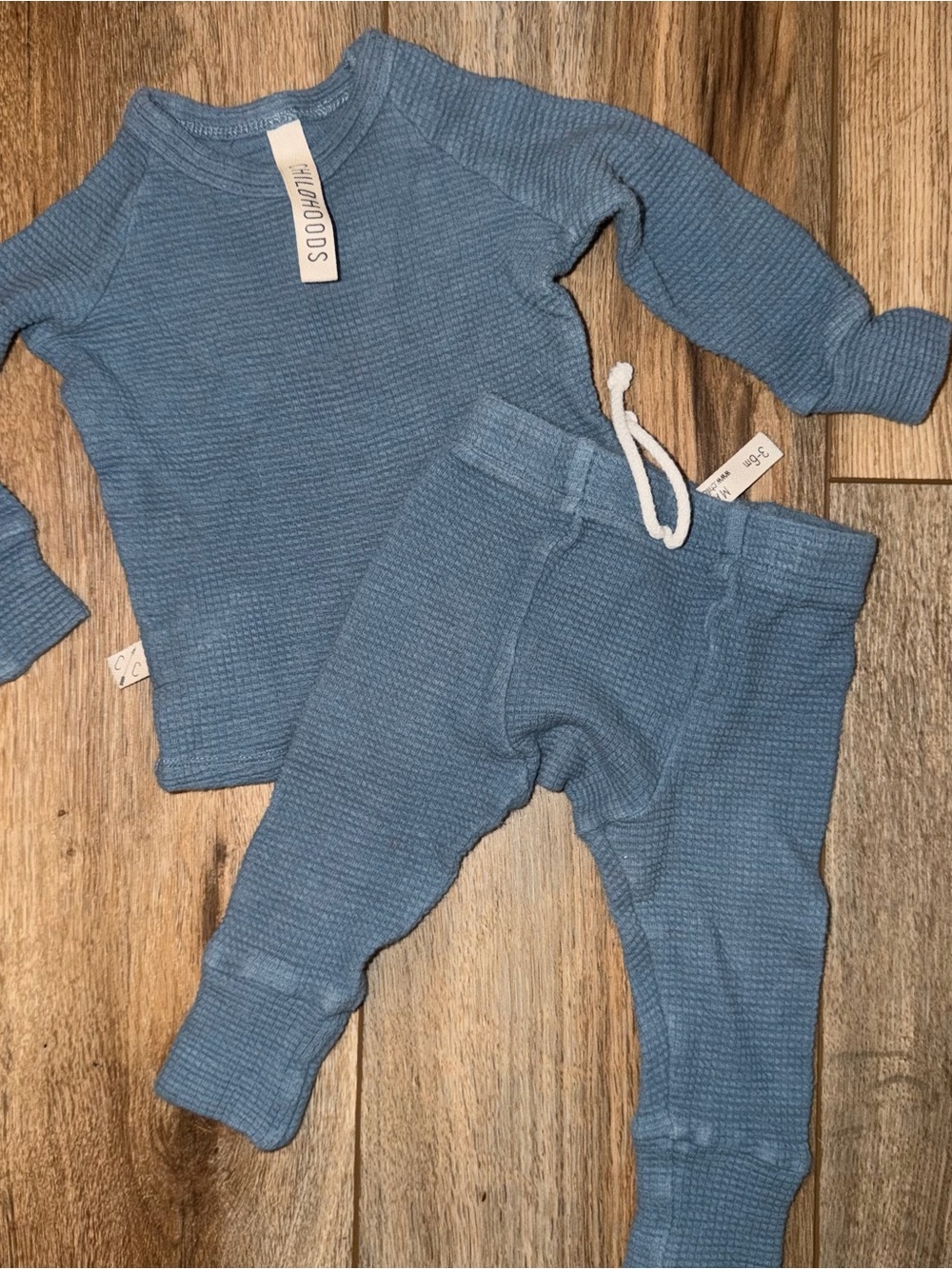 $56 Childhoods Matching Set Outfit 3-6 months stretchy waffle knit